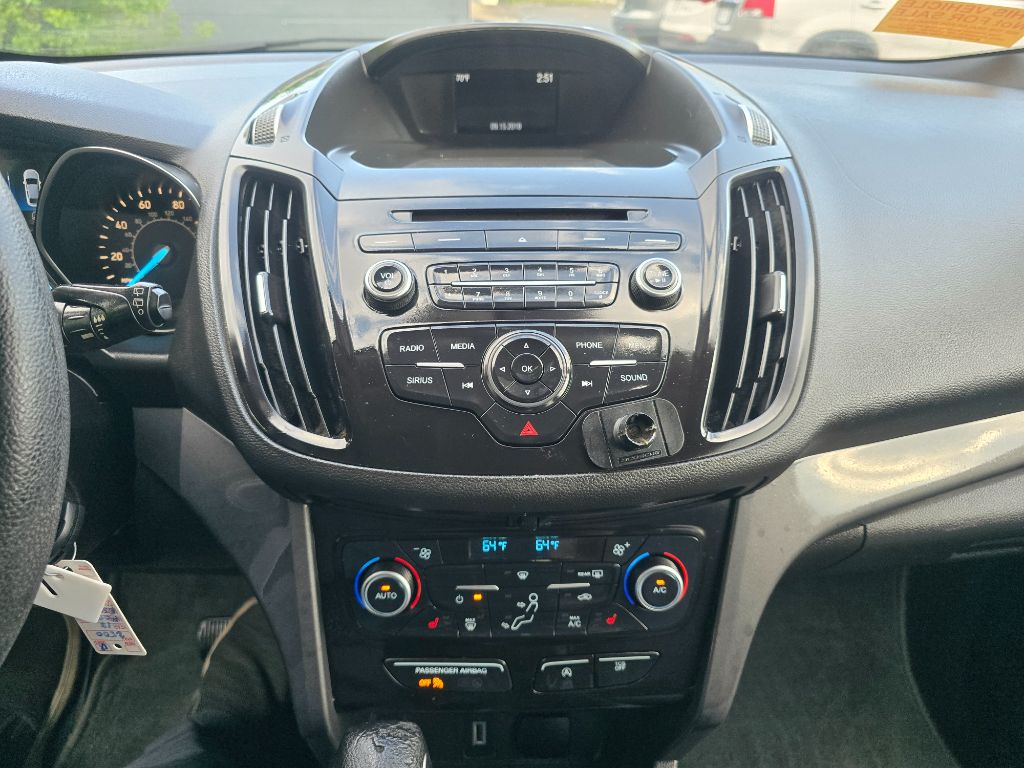 2018 Ford Escape SE - Photo 10